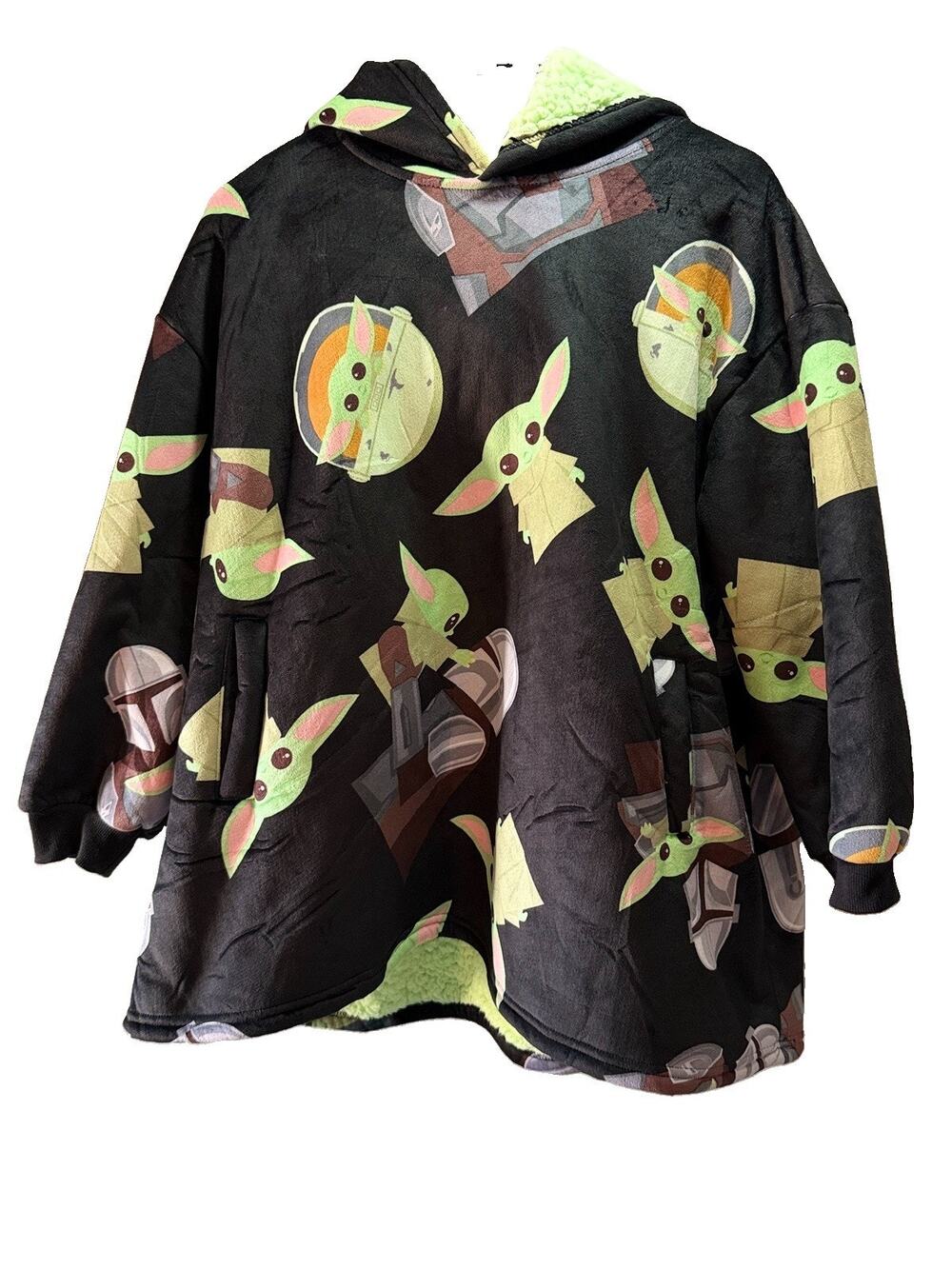 Star Wars Mandalorian Grogu Baby Yoda Wearable Blanket Hoodie One Size Fits Most